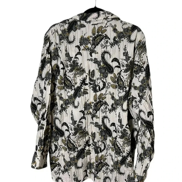 shirt ,blouse,women 4x,crinkle,lightweight,like new,paisley,front closure career - Picture 5 of 13